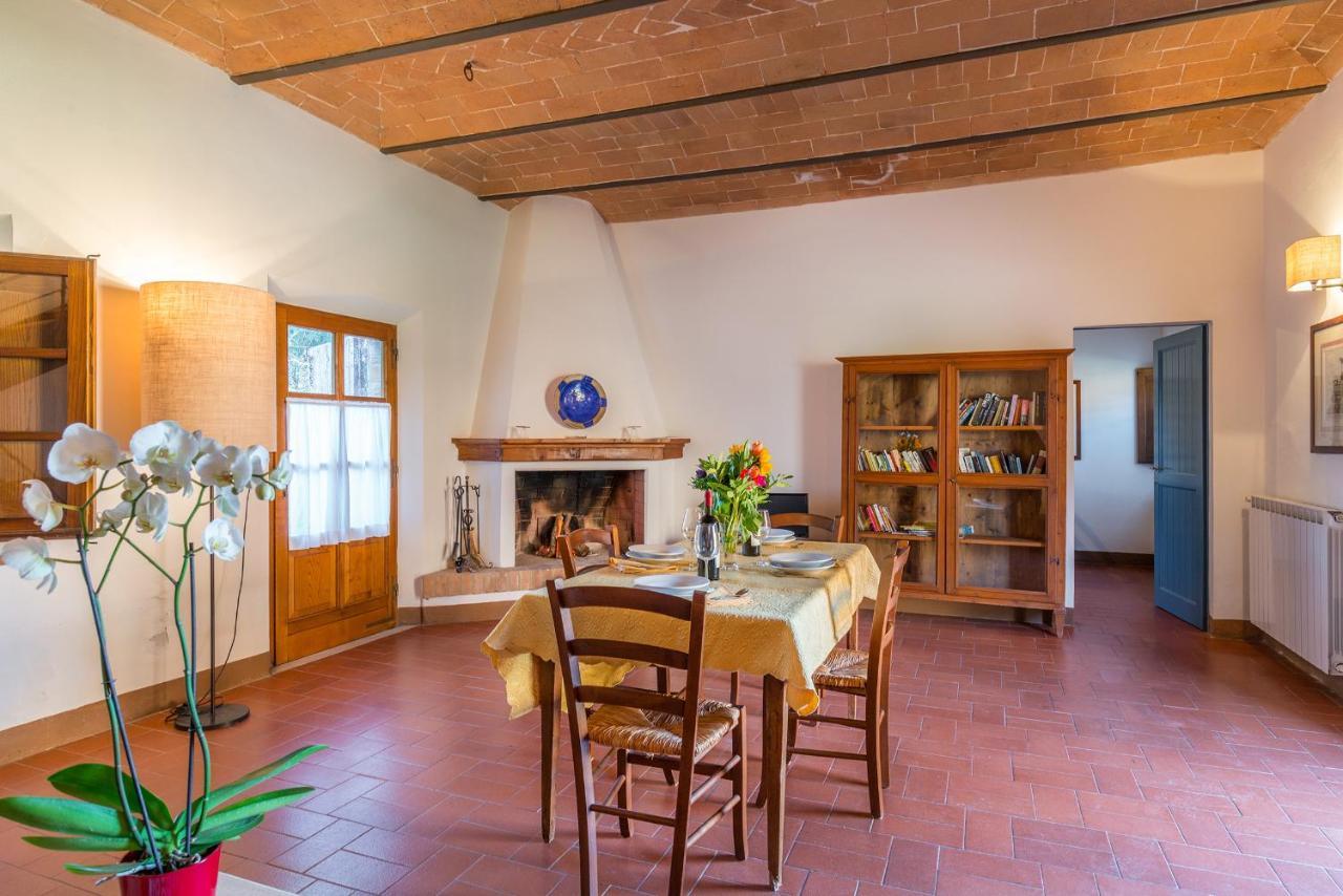 Villa Agriturismo Tenuta La Campana Asciano Εξωτερικό φωτογραφία